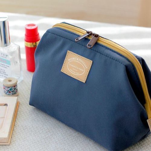 MochiThings: Bonheur Constant Frame Pouch