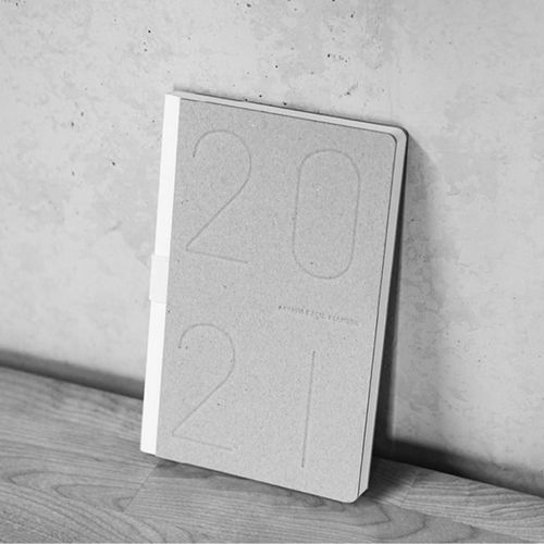 2021 Natural Monthly Planner
