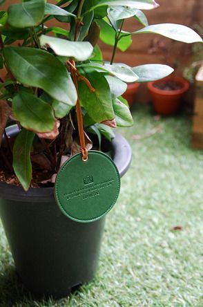 Round Leather Luggage Tag