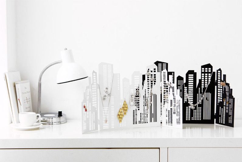 New York City Earring Holder