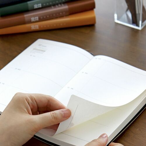 2022 Official Soft Weekly Planner