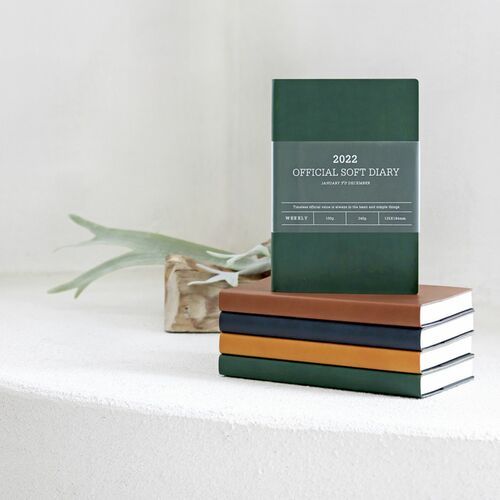 2022 Official Soft Weekly Planner