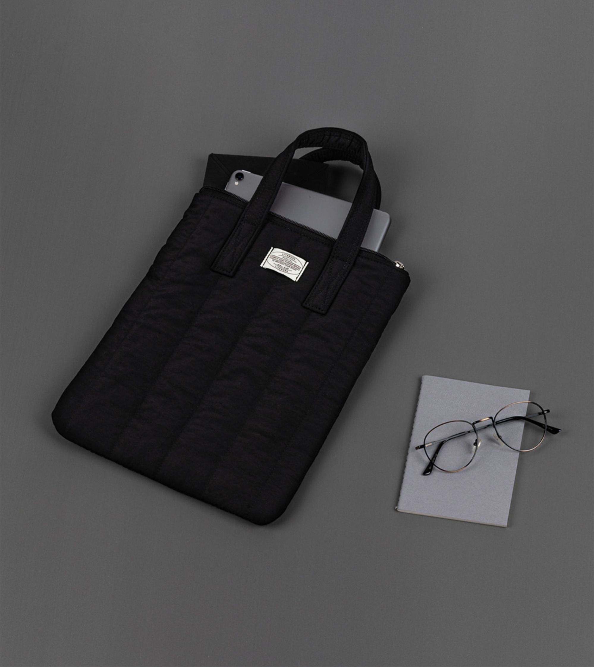 MochiThings Cozy 11 in. Tablet Tote Bag v2