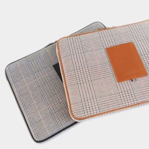 Basic Canvas 15in Laptop Pouch - Image 4