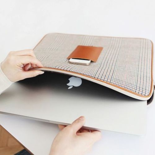 Basic Canvas 15in Laptop Pouch - Image 12