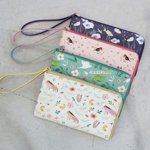 Willow Story Smartphone Wallet - Image 1