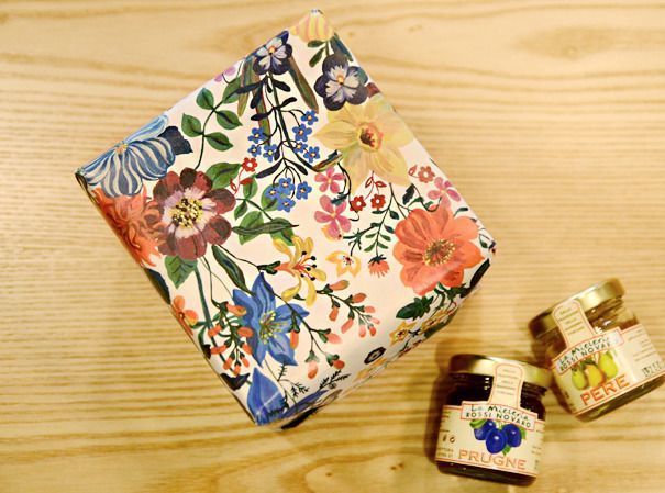 Nathalie Lete Gift Wrap Paper Book