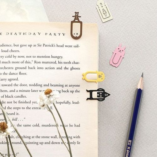 Iconic Bookmark - Image 61
