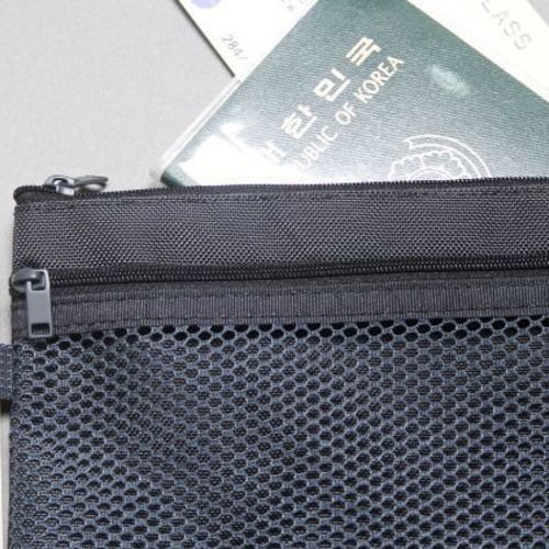 Large Double Mesh Pouch - Image 9
