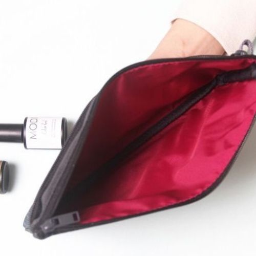 Large Double Mesh Pouch - Image 10