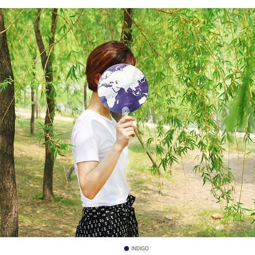 World Map Handy Fan - Image 3