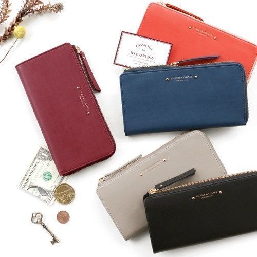 Un Jour De Chance Zipper Wallet v3 - Image 1