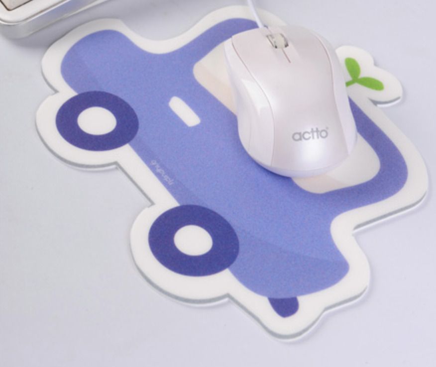 MochiThings: Mini Car Mouse Pad