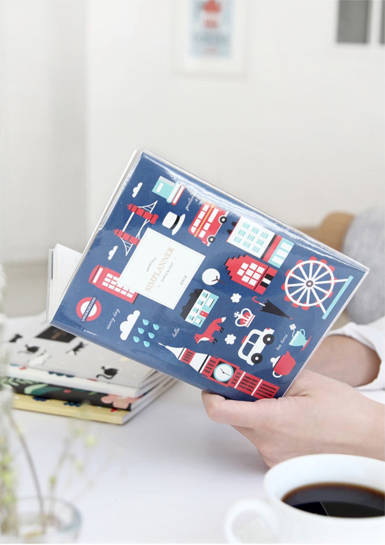 2016 Small Pattern Monthly Planner