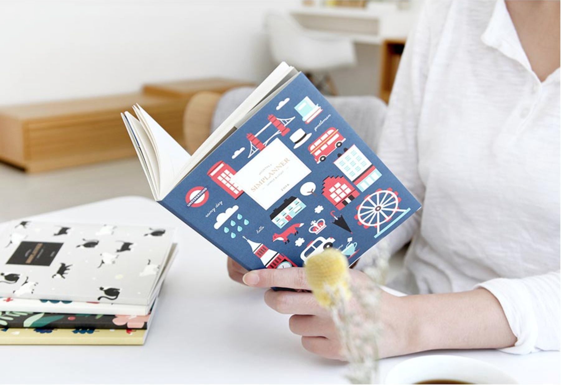 2016 Small Pattern Monthly Planner