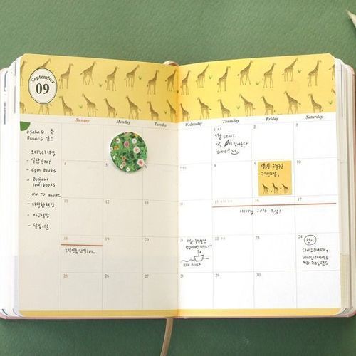 2016 Mellow Diary Scheduler - Image 38
