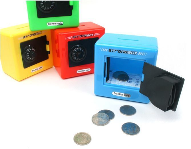 MochiThings: Red Secured Box Coin Bank