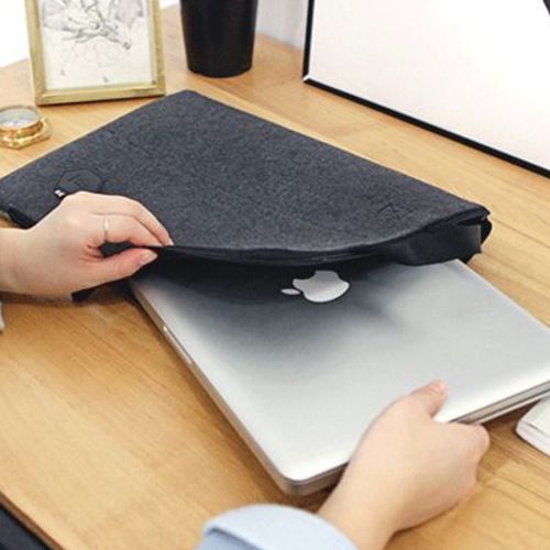 Two-tone Felt Strap Laptop Pouch