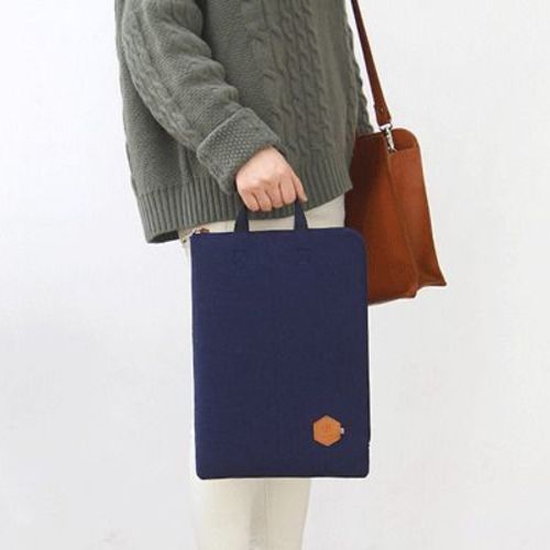 Two-tone Felt Strap Laptop Pouch