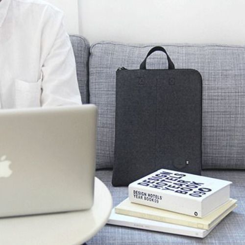 Two-tone Felt Strap Laptop Pouch