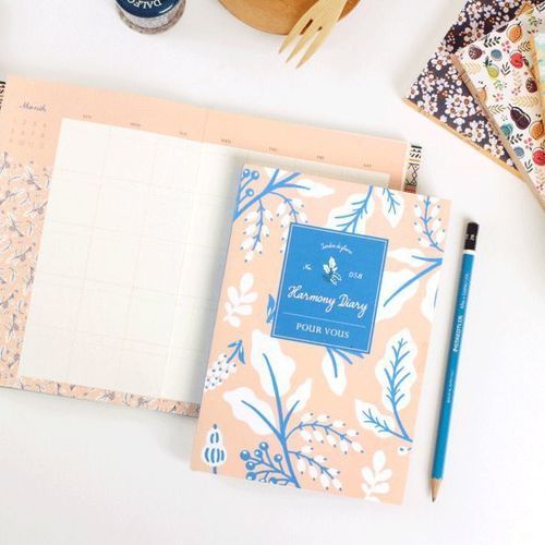 Pour Vous Harmony Diary