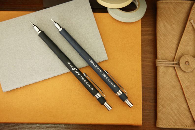 104788-hexa-reverse-mechanical