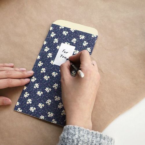 Iconic Gift Envelope Set - Image 16