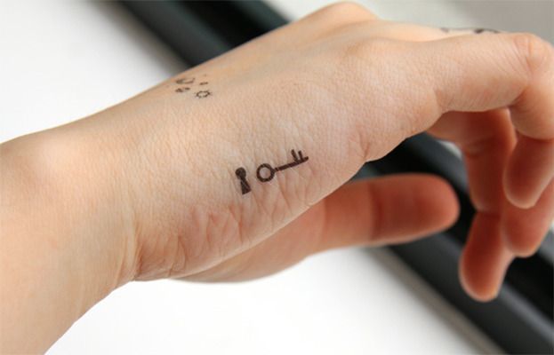 Play Temporary Tattoo