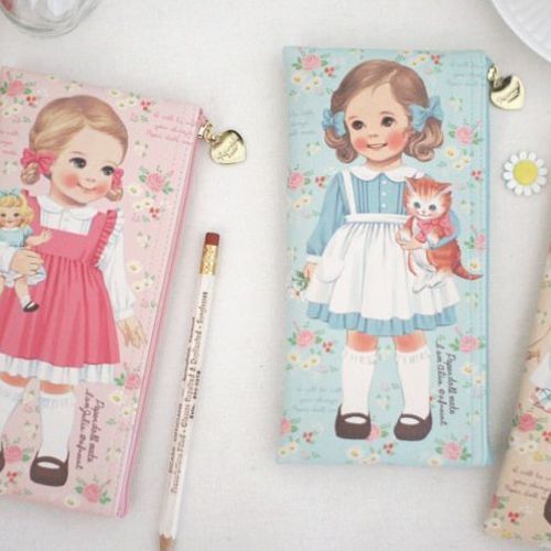 Paper Doll Pen Case - Image 21