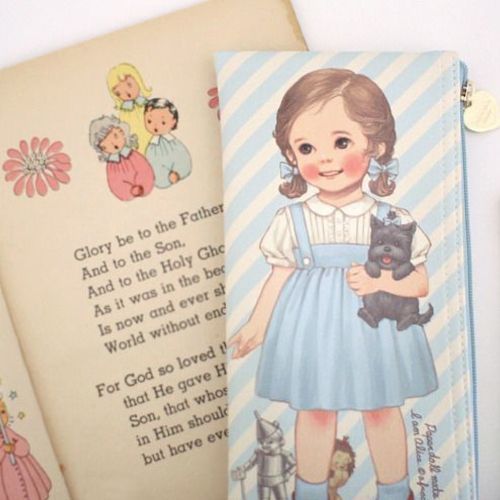 Paper Doll Pen Case - Image 4