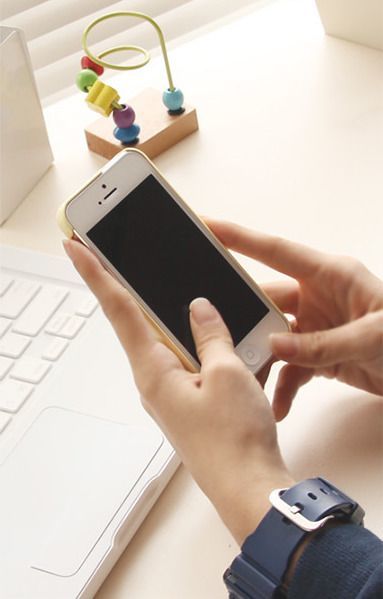iPhone 5/5S/SE Case v1