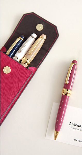 MochiThings: Table Talk Classic Mini Pen v2