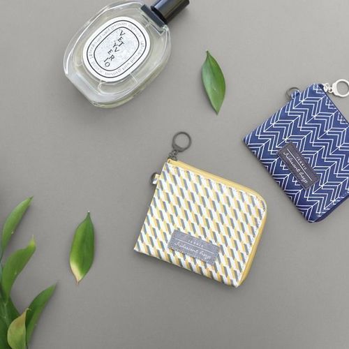 Comely Corner Wallet - Image 8