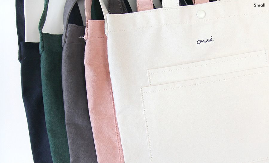 Oui Pocket Shoulder Bag