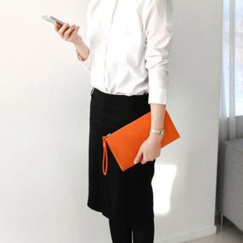 Table Talk Leather Clutch - Image 1