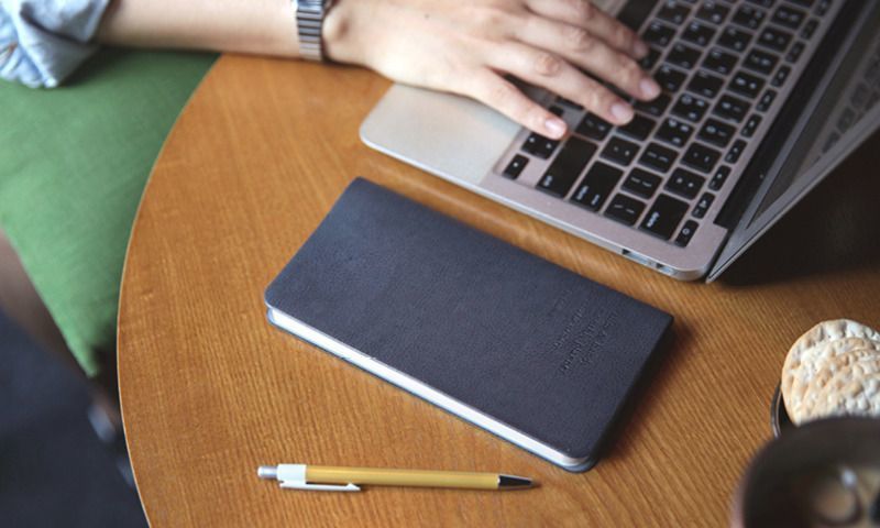 2017 Slim & Handy Monthly Planner