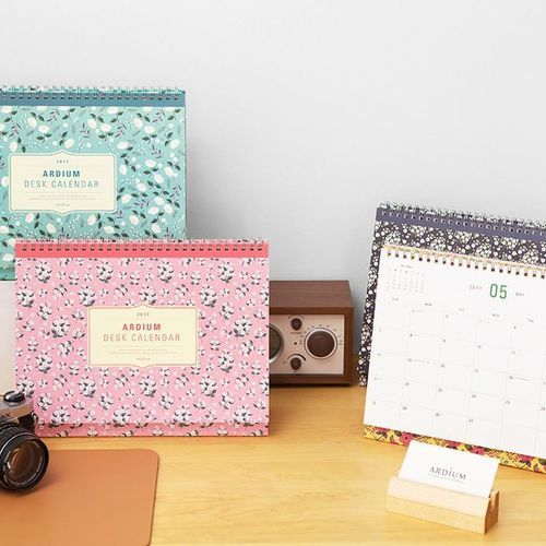 2017 Ardium Desk Calendar