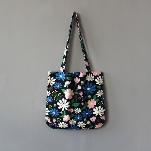 Ooh La La Pattern Shoulder Bag - Image 2