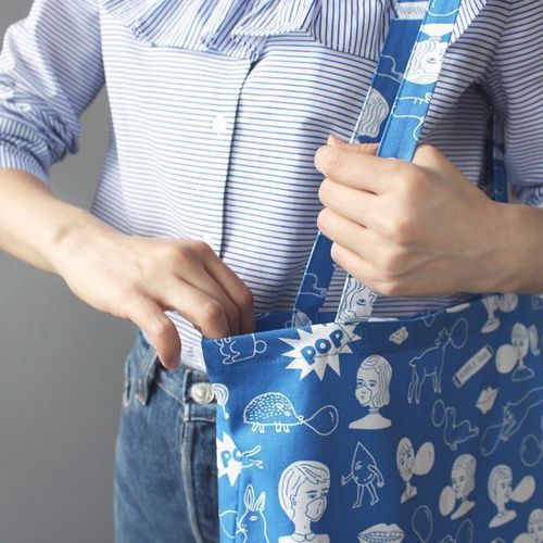 Ooh La La Pattern Shoulder Bag - Image 15