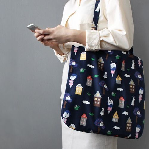 Ooh La La Pattern Shoulder Bag - Image 9