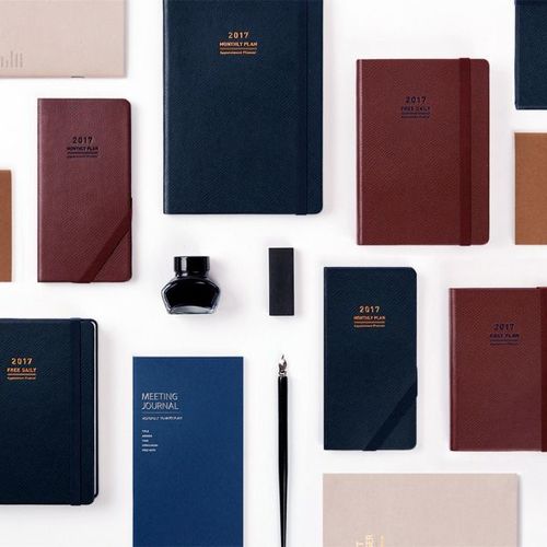 2017 Large Monthly Appointment Planner - Image 28