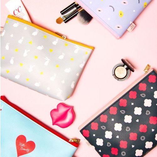 Hello Beauty Pouch