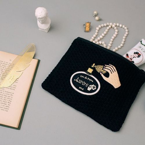 Knit Ooh La La Pom Pom Pouch