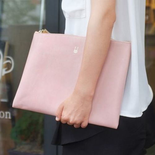 Lookit Tassel Leather Clutch