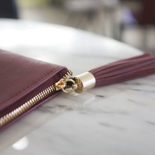 Lookit Tassel Leather Clutch