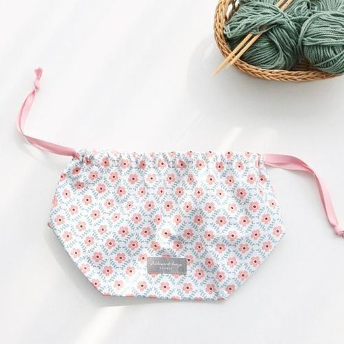 Comely Cube Drawstring Pouch - Image 7