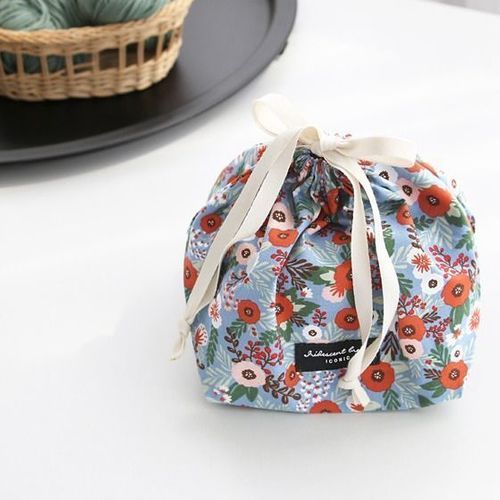 Comely Cube Drawstring Pouch - Image 3