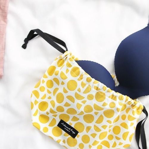 Comely Cube Drawstring Pouch - Image 12