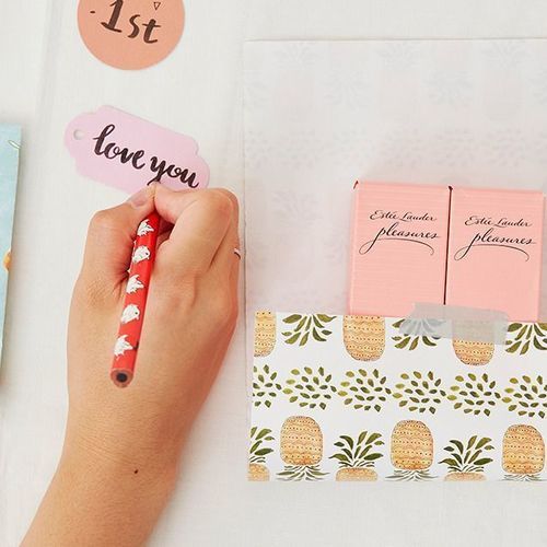 BBH Gift Wrapping Paper Set - Image 14