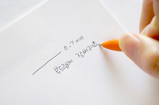 MOMO Pen v2